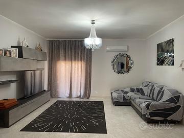 4 Vani Semindipendente con Garage Zona Vignalonga