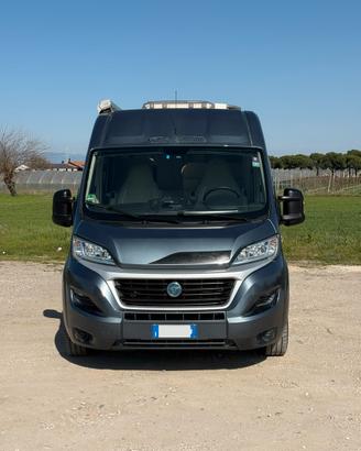 Camper Van Font Vendome Horizon 307