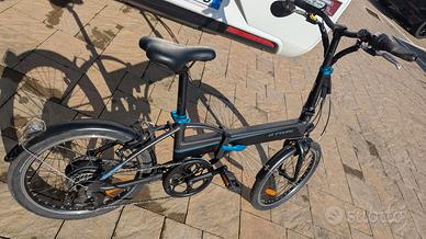 2 BICI ELETTRICHE PIEGHEVOLI  B-TWIN 500E complete