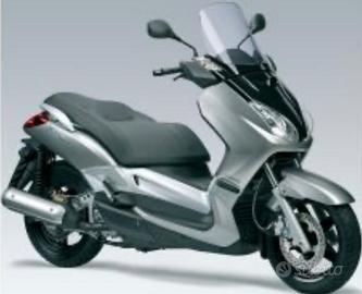 RICAMBI XMAX 250 2005