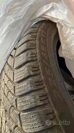 Gomme invernali 225/45 R17