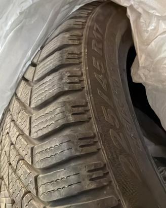 Gomme invernali 225/45 R17