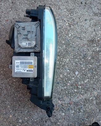 Iveco Stralis XP fari xenon