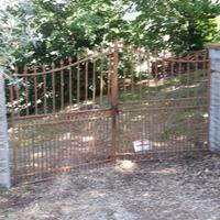 Terreno coltivato ad olivi