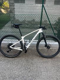 Mtb race 900