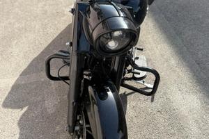 Harley davidson Roadking special