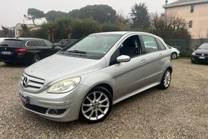 MERCEDES - Classe B - 180 CDI
