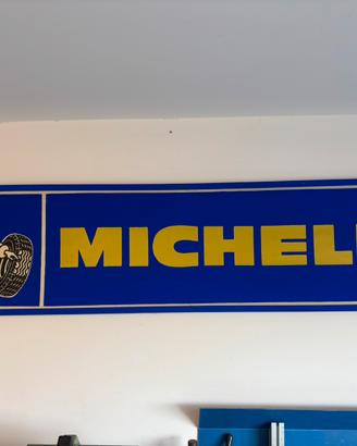 Striscione pubblicitario Michelin