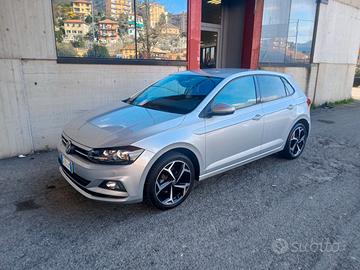 VOLKSWAGEN Polo 6ª serie - 2021