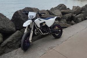 Husqvarna TC 125 