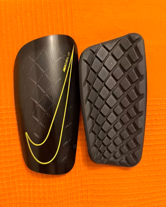 Parastinchi Nike Mercurial Lite