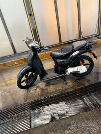 Scarabeo 50