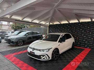 Volkswagen Golf 2.0 TDI DSG GTD