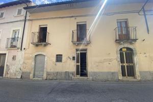 Casa Indipendente Tornimparte [am8VRG]