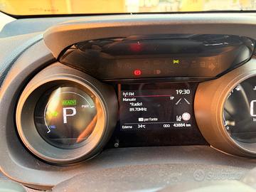 Toyota Yaris Hybrid – come nuova