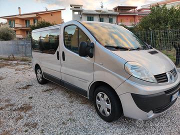 Renault Trafic 9 posti