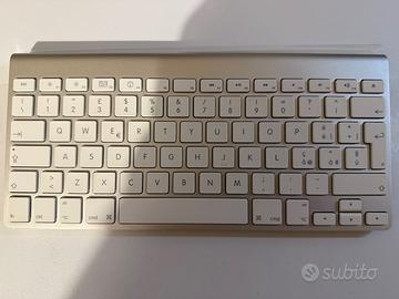 Apple Magic Keyboard (1a Generazione) bluetooth