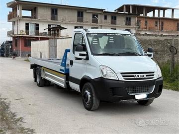 DAILY 65C15 CARROATTREZZI ISOLI SOCCORSO STRADALE
