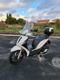 Piaggio Medley 150 - 2023