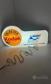Insegna luminosa Kodak