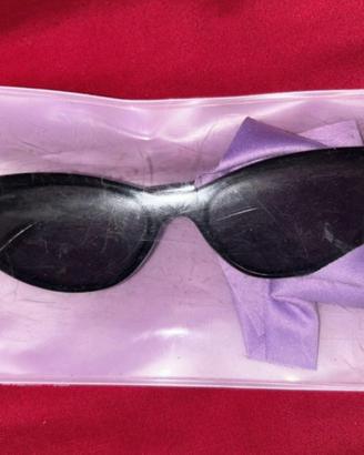 Occhiali da sole cat-eye neri Bershka