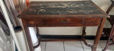 Tavolo antico in legno