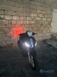 Piaggio Beverly 300