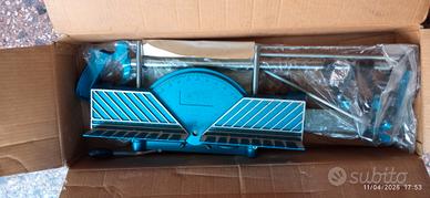 Segatrice per cornici e zoccoletti.