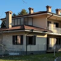 RIBASSO Appartamento tricamere con garage