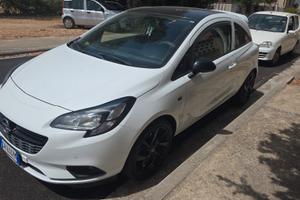 Opel Corsa E Coupé B-Color