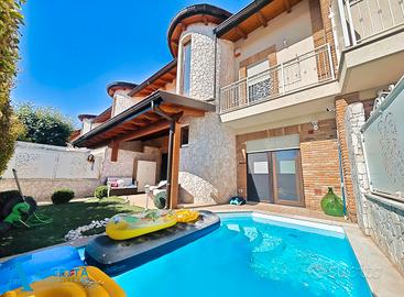 Esclusiva villa con piscina in classe A3 a Lama