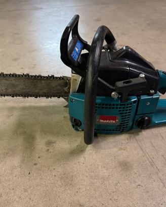Motosega makita DCS 5200i