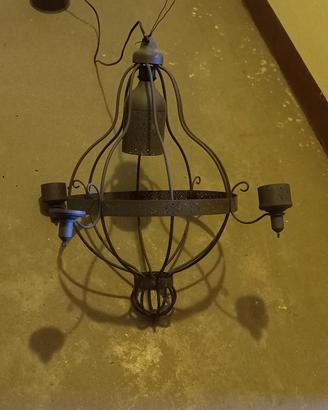 Lampadario ferro porta lumini e attacco E27