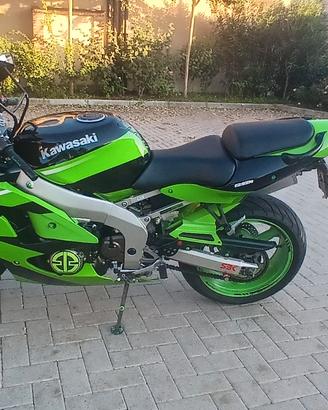 Kawasaki ninja zx6r