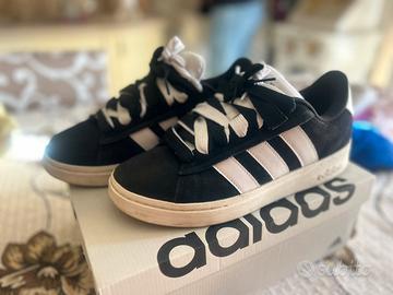 Scarpe adidas