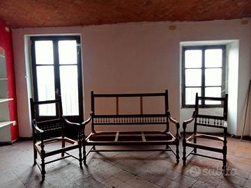 salottino in legno fine '800 da restaurare