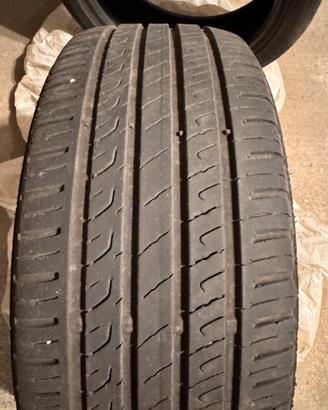 Gomme estive 195/45 r16