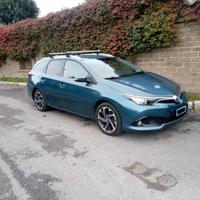 Toyota Auris Touring Sports 1.8h Lounge cvt