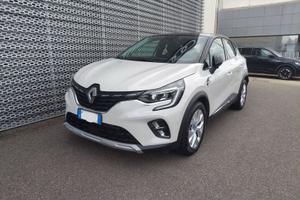 Renault Captur Plug-in Hybrid E-Tech 160 CV I...