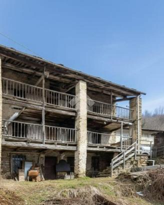 CASA INDIPENDENTE A ANGROGNA