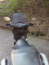 Scooter x max 250