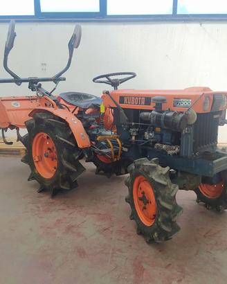 081M MINITRATTORE KUBOTA B7000 POT 14HP