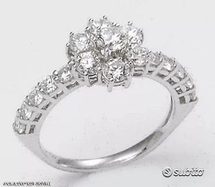 ANELLO IN ORO 18kt. CON DIAMANTI NATURALI