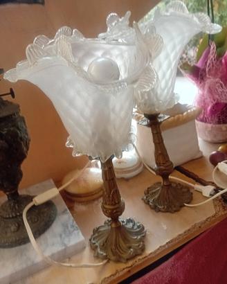 Coppia di lumi in ottone e vetro di murano antichi