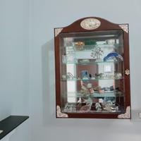 Elegante vetrina arredo