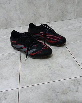 Adidas predator pro 41 e 1/3condizioni molto buone