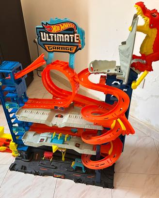 Ultimate Garage hot weels