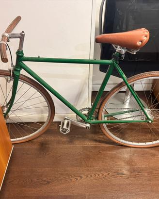 Bicicletta a scatto fisso restaurata