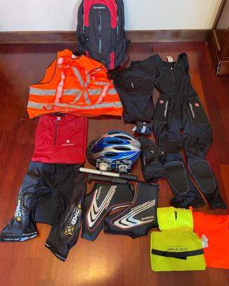 Kit ciclismo completo abbigliamento + accessori,