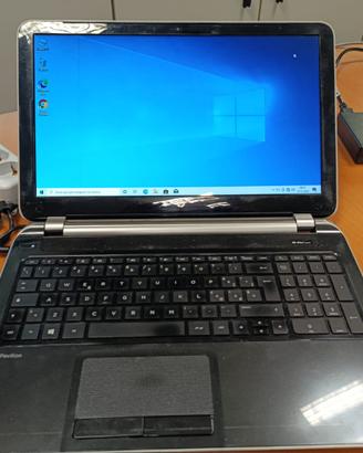 Portatile HP Pavilion 15 Notebook 8 gb ssd 240